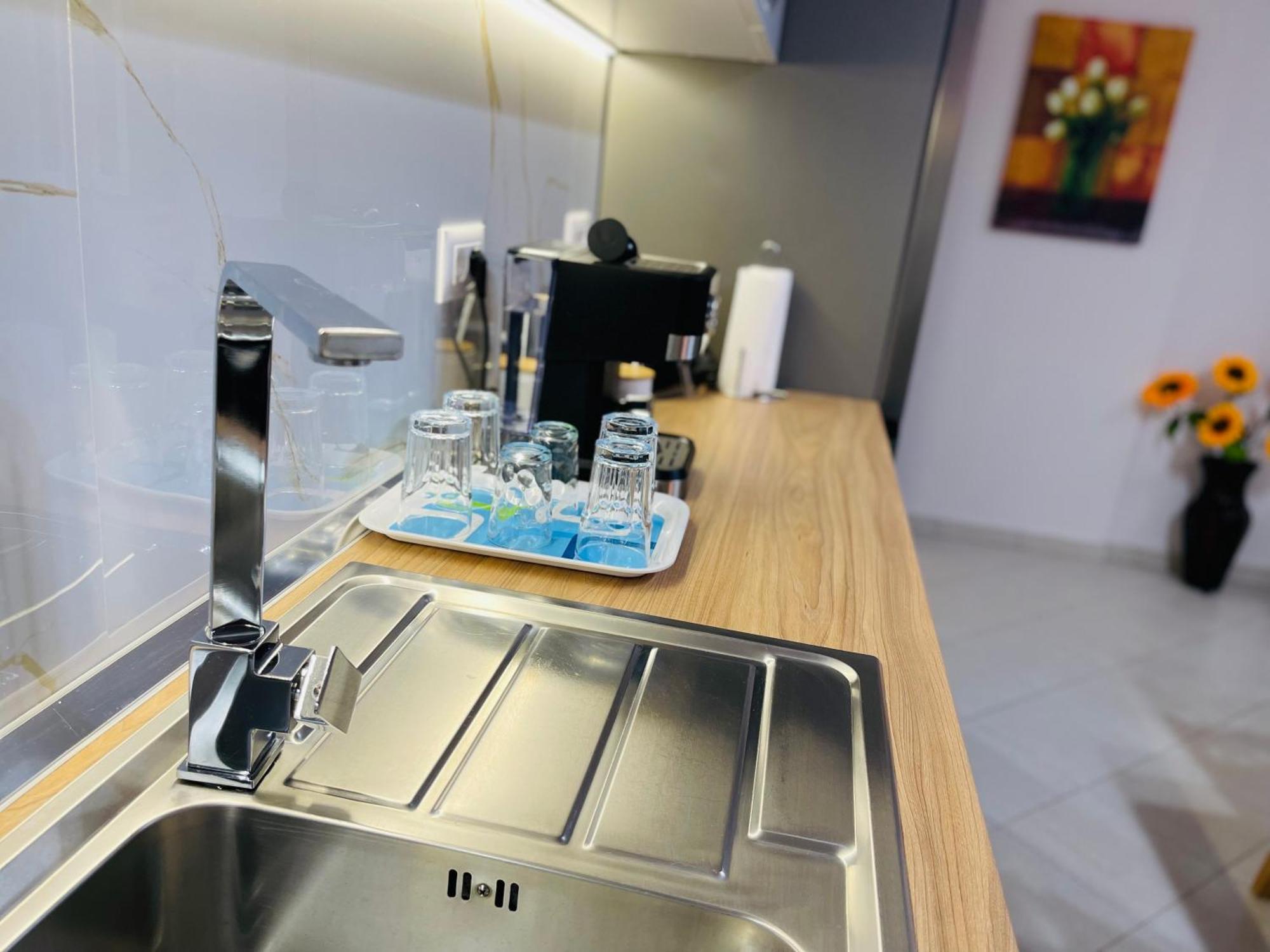 Albis Apartment 1 Тирана Экстерьер фото