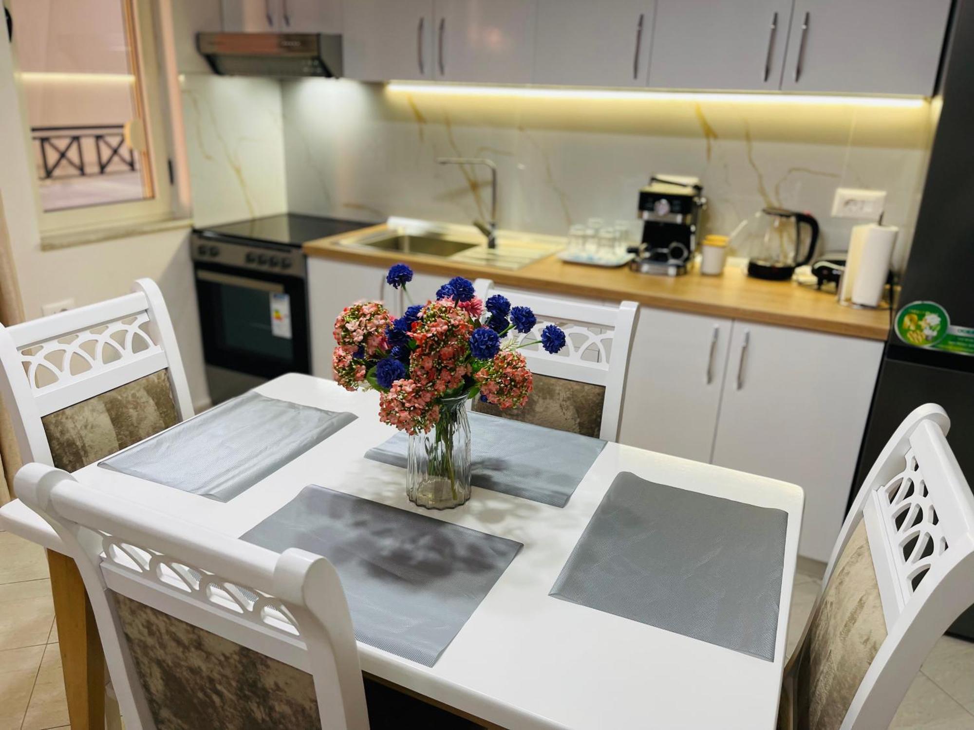 Albis Apartment 1 Тирана Экстерьер фото